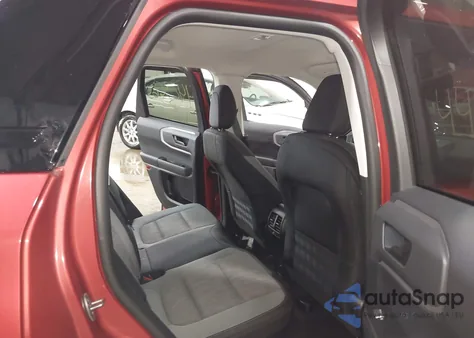 2023 Ford Bronco Sport Big Bend z USA, uszkodzony, nr VIN 3FMCR9B6XPRD27326